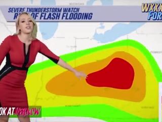 Meteorologist &lpar;zoey monroe&rpar; warns 의 humidity 슬라이딩 에 으로 &lpar;michael vegas&rpar; 슬라이드 그의 수탉 에 그녀의 고양이 - 보기 ather 지금